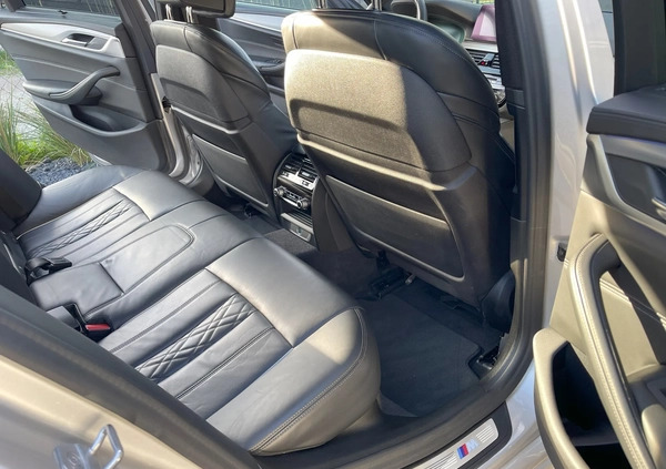 BMW Seria 5 cena 165000 przebieg: 64000, rok produkcji 2019 z Leszno małe 67